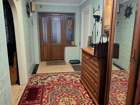 будинок за адресою Вишнева вул.