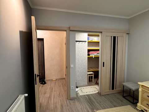 квартира за адресою Хіміків вул., 28, к.7-14