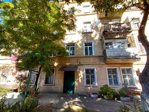 квартира за адресою Олександра Свіща вул. (Середня), 51