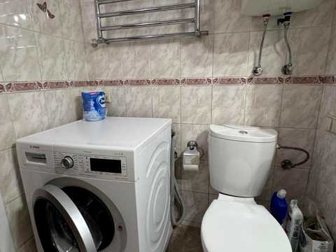 квартира за адресою Дегтярівська вул., 10
