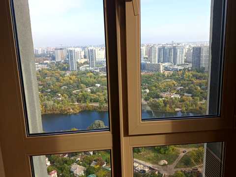 квартира за адресою Зарічна вул., 4к1