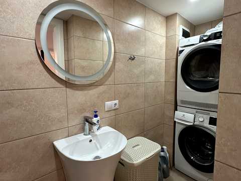 квартира за адресою Мосяжна вул., 4