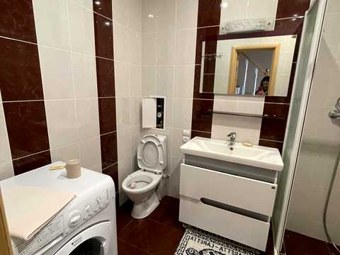 квартира за адресою Будівельників вул., 1