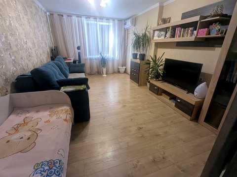 квартира за адресою Молодіжна вул., 3