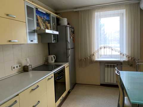 квартира за адресою Чарівна вул., 52