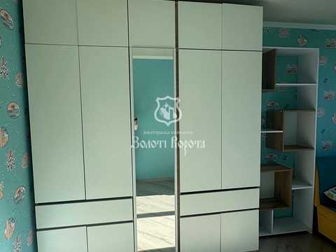 квартира за адресою Тополева вул., 4
