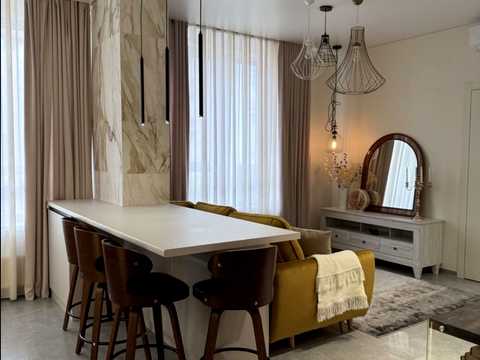 квартира за адресою Зоряний бульв., 1м