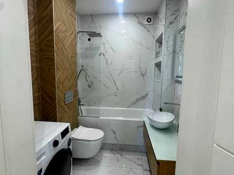 квартира за адресою Салютна вул., 2к8