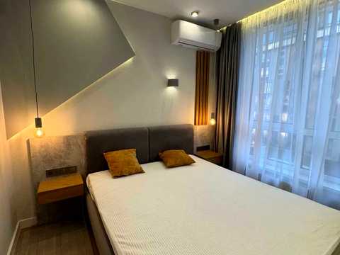 квартира за адресою Салютна вул., 2к8