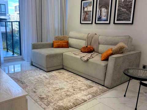квартира за адресою Салютна вул., 2к8