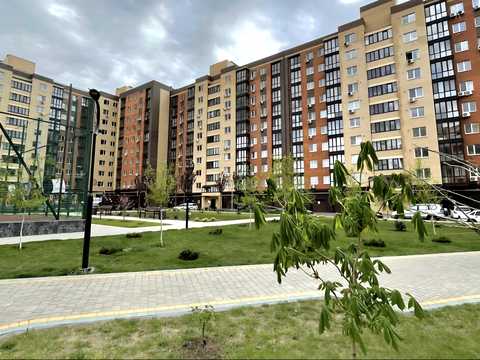 квартира за адресою Академіка Сахарова вул., 5-Є