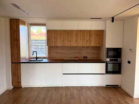 будинок за адресою Сонячна вул., 14