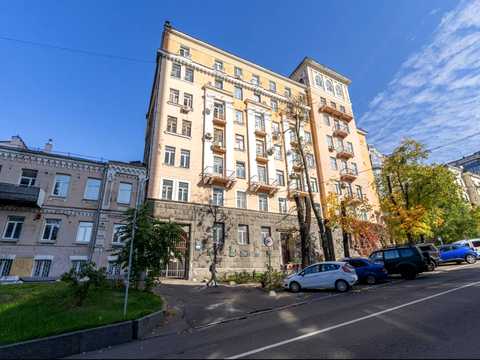 квартира за адресою Київ, Богдана Хмельницького вул., 68
