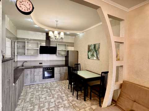 квартира за адресою Французький бульв., 60в