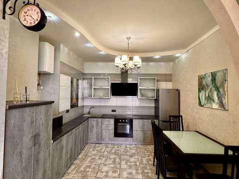 квартира за адресою Французький бульв., 60в