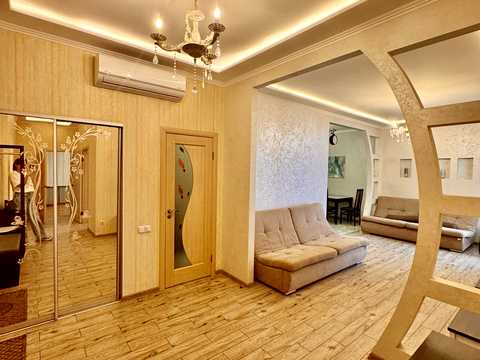 квартира за адресою Французький бульв., 60в