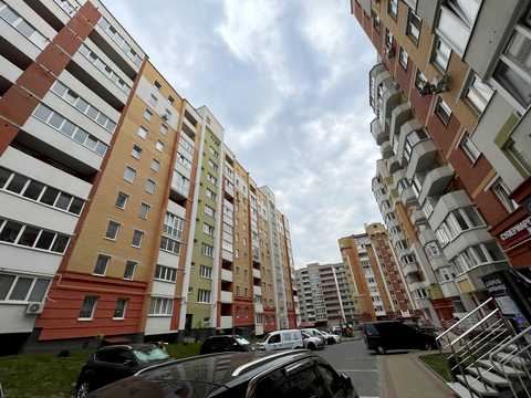 квартира за адресою Тролейбусна вул., 4-Е