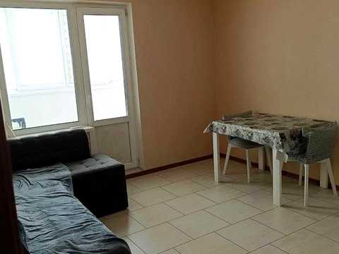 квартира за адресою Ревуцького вул., 54