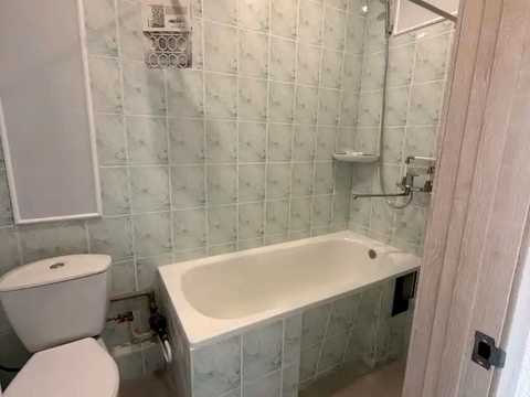 квартира за адресою Лабораторна вул., 46