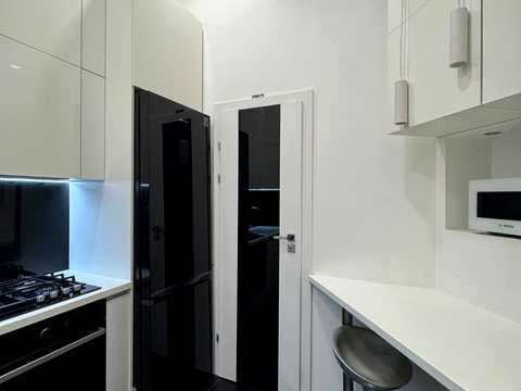 квартира за адресою Академіка Богомольця вул., 10