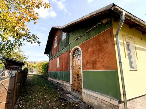 дом по адресу Джерельна-Бічна ул.