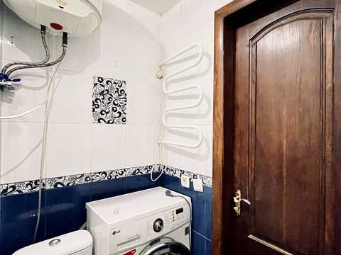 квартира за адресою Академіка Корольова вул., 4