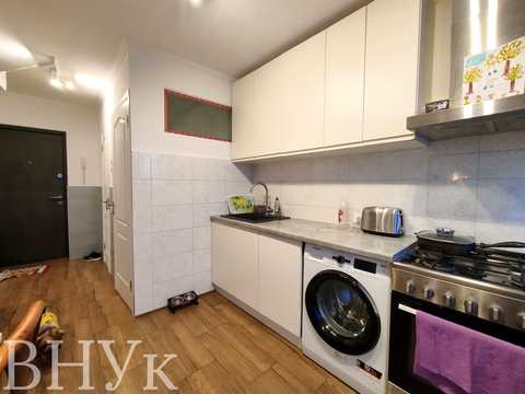 квартира за адресою Наукова вул., 12