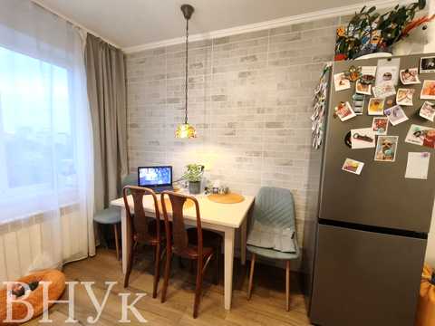 квартира за адресою Наукова вул., 12