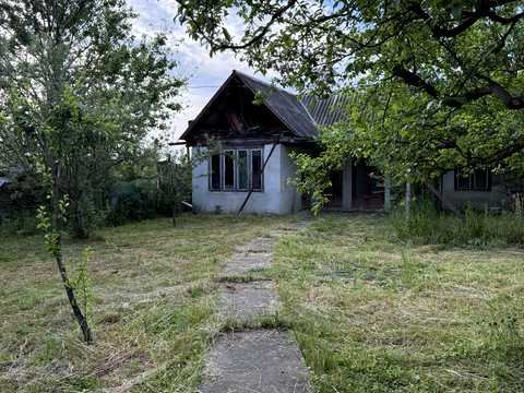 будинок за адресою смт. Королево, Урицького, 2
