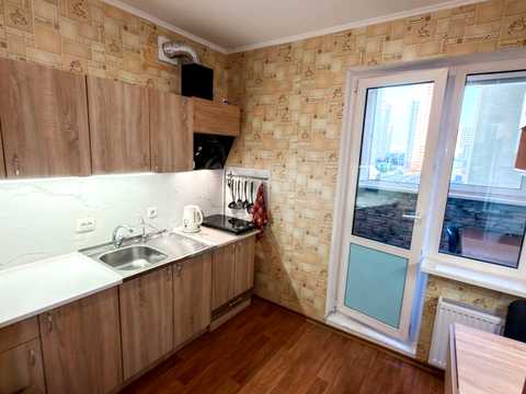 квартира за адресою Григорія Ващенка вул., 7