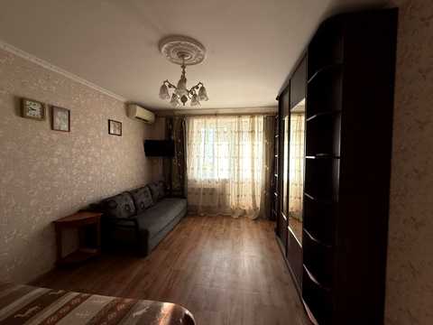 квартира за адресою Зоопаркова вул., 6