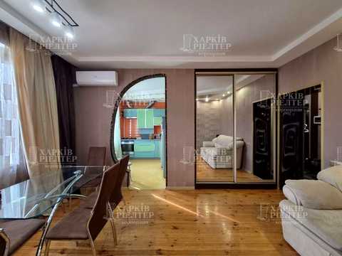 квартира за адресою Богдана Хмельницького бульв., 36