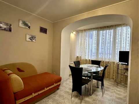 квартира по адресу Юбилейный просп., 22