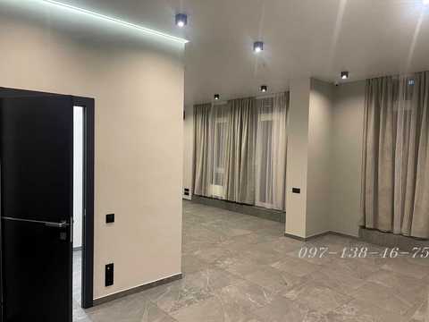 коммерческая по адресу Жилянская ул., 68