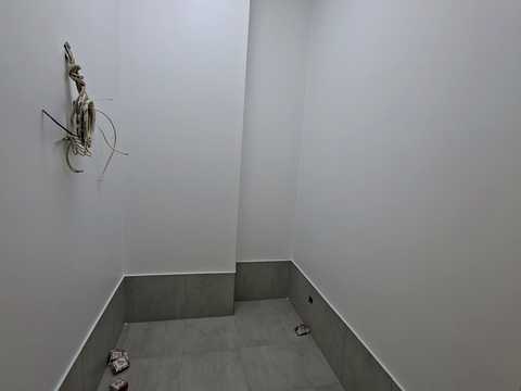 комерційна за адресою Кобилянської вул., 22 А