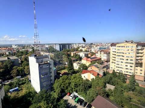 квартира за адресою Андрія Мельника вул., 10 к7