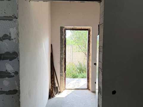 будинок за адресою смт. Ворзель, Петропавлівська