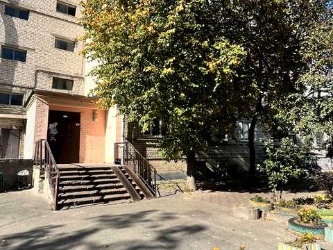 квартира за адресою Святошинська вул., 38