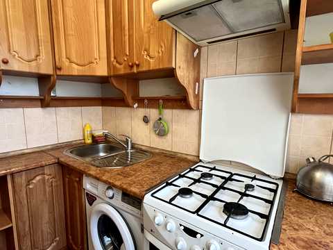 квартира за адресою Святошинська вул., 38