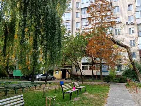 квартира по адресу Днепроводская ул., 1