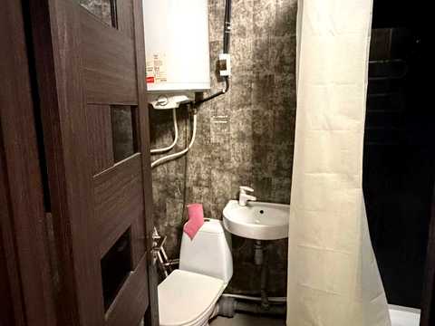 квартира за адресою Тополина вул., 18