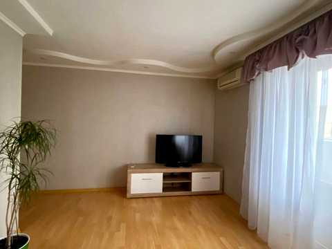 квартира за адресою Фабрично-Заводська вул., 20