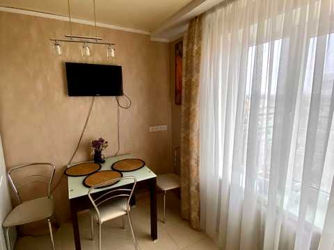 квартира за адресою Фабрично-Заводська вул., 20