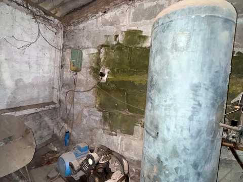 комерційна за адресою Михайлівська, 5
