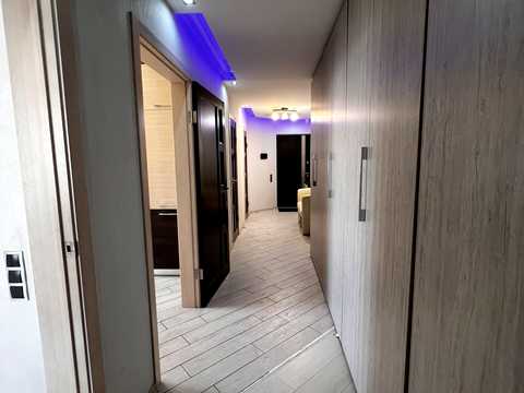 квартира за адресою Василя Симоненка вул., 5