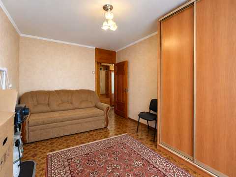 квартира за адресою Бучми вул. (Командарма Уборевича), 8а