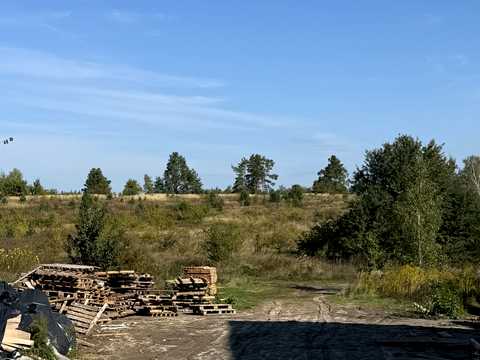 ділянка за адресою Черешнева вул., 8