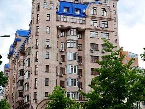 коммерческая по адресу Павловская ул., 18
