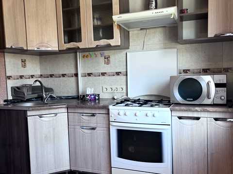 квартира за адресою Академіка Сахарова вул., 44