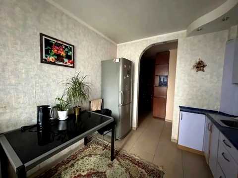 квартира за адресою Червоний камінь вул., 12